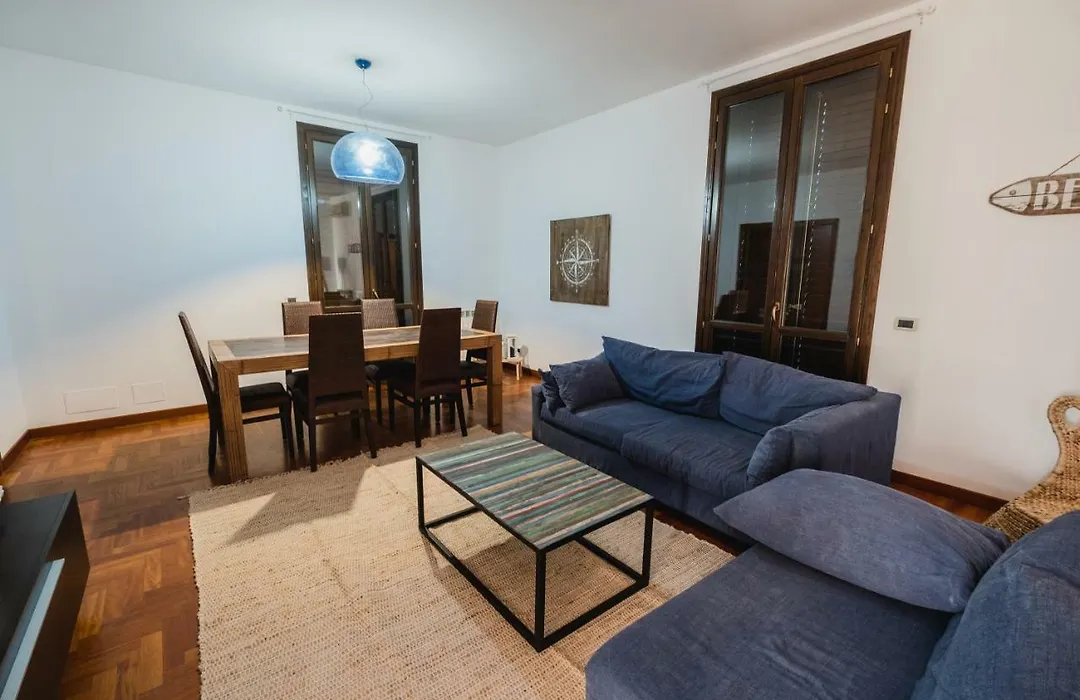 LuminHouse Villa Mondello-1
