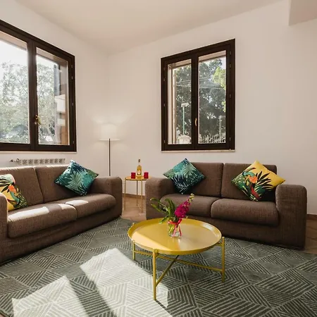 LuminHouse Villa Mondello-3